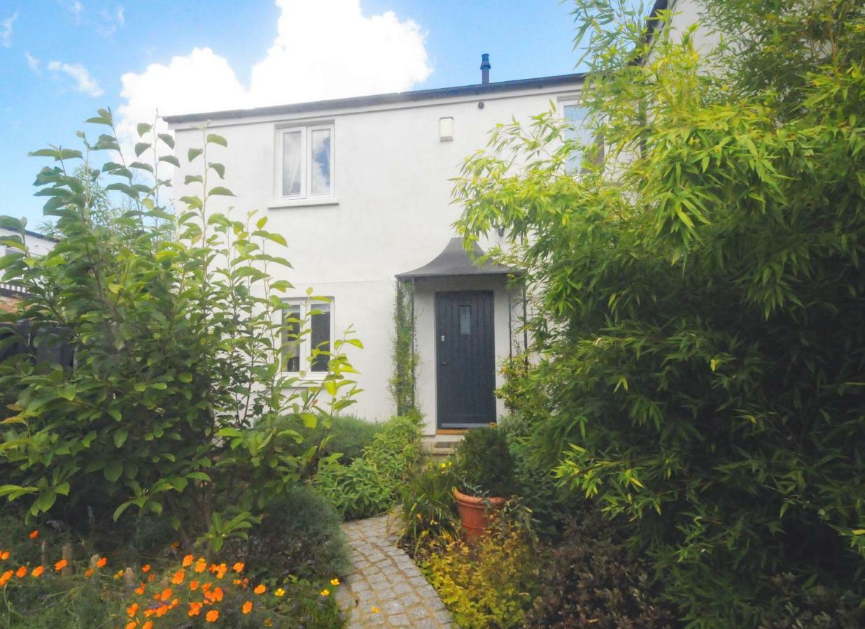 Mulberry Cottage Cheltenham Extérieur photo